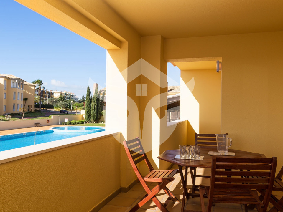 2 bedroom 2 bathroom 1st floor apartment near to Vilamoura marina, golf and beaches