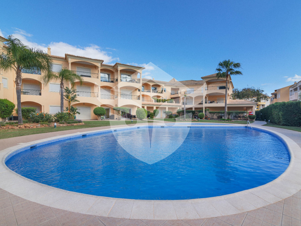 Beautiful two bedroom 2 bathroom second floor apartment, in a private condominium with spacious gardens and communal pool